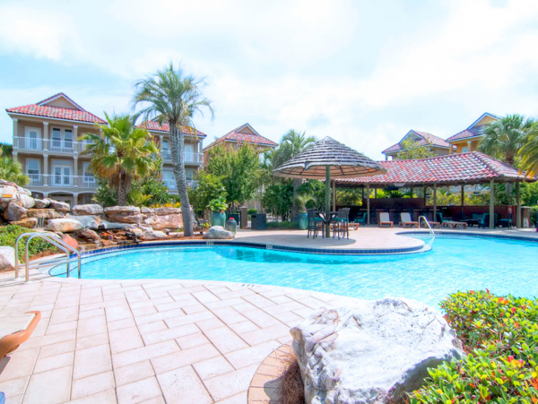 Spacious 6-BR Destin Vacation Rental with Lagoon Pool Views