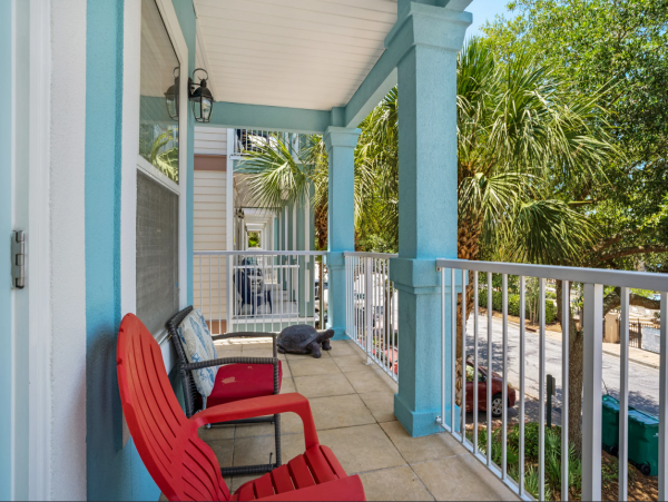 Spacious 6-BR Destin Vacation Rental with Lagoon Pool Views