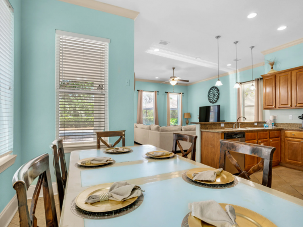 Spacious 6-BR Destin Vacation Rental with Lagoon Pool Views