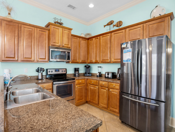 Spacious 6-BR Destin Vacation Rental with Lagoon Pool Views