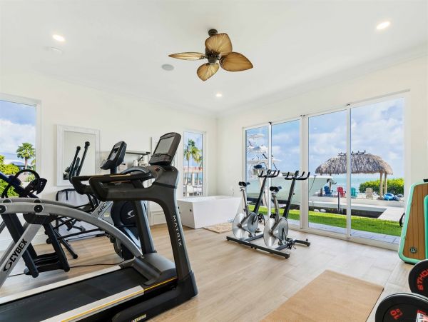 Islamorada Oceanfront Six Bedroom Vacation Rental Home