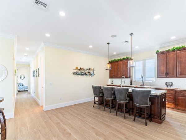 Islamorada Oceanfront Six Bedroom Vacation Rental Home
