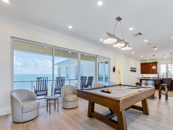 Islamorada Oceanfront Six Bedroom Vacation Rental Home