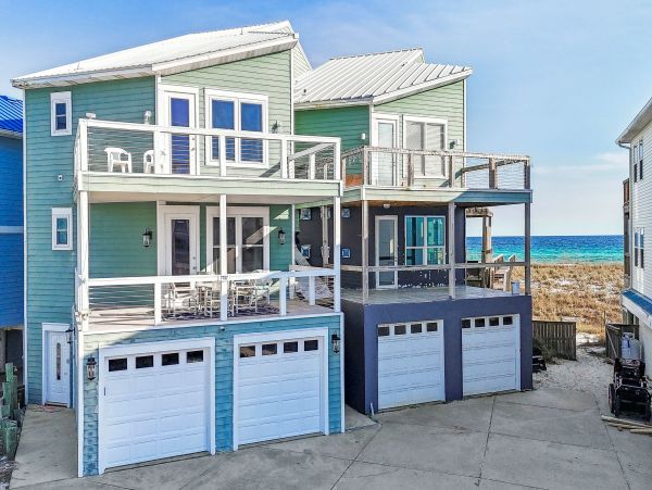 Stunning Gulf Views fron this Lovely Vacation Rental