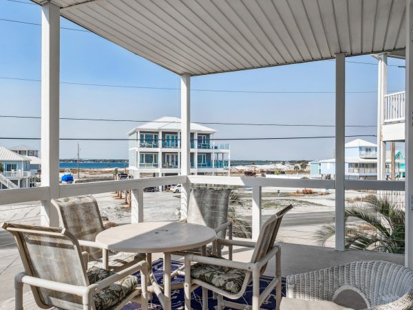 Stunning Gulf Views fron this Lovely Vacation Rental
