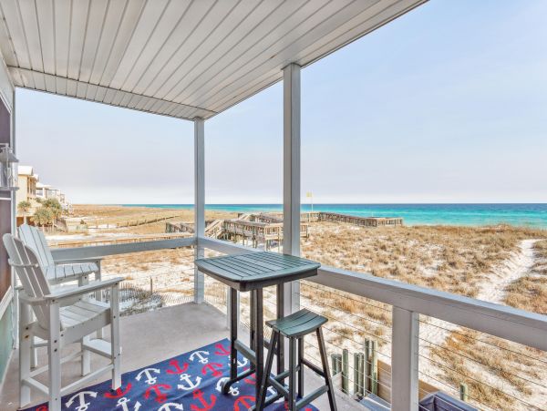 Stunning Gulf Views fron this Lovely Vacation Rental
