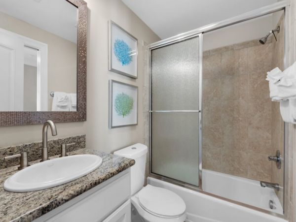 Spacious Vacation Rental with Full Ocean Views