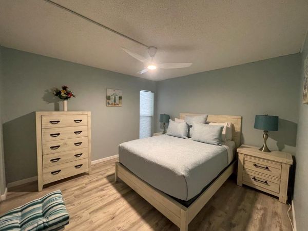 Waterfront Vacation Condo in Marco Island