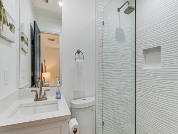 Naples Vacation Rental with 4 Bedrooms & Pool