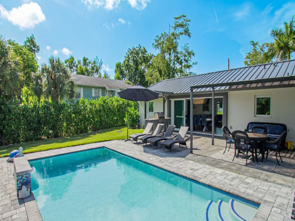 Naples Vacation Rental with 4 Bedrooms & Pool