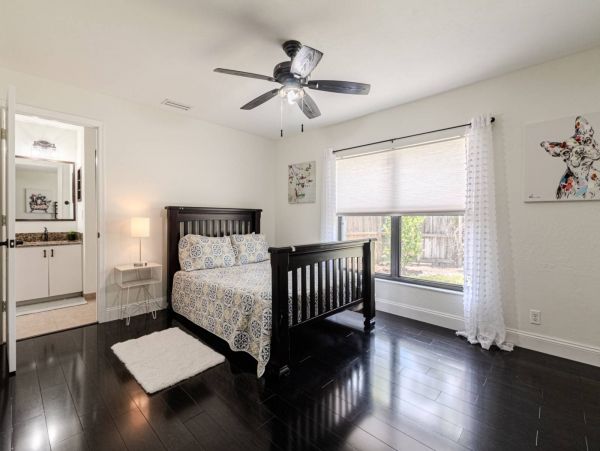 River Front Three Bedroom Vacation Home in Naples