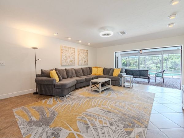 River Front Three Bedroom Vacation Home in Naples