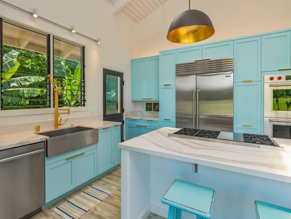 Stunning Vacation Rental with 3 Bedrooms & Pool