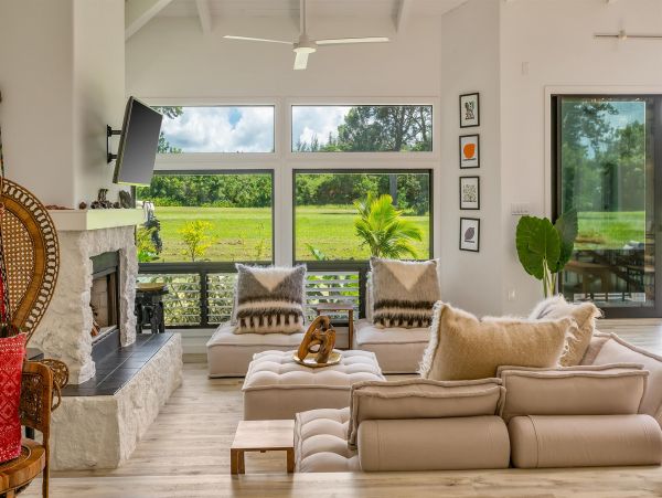 Stunning Vacation Rental with 3 Bedrooms & Pool