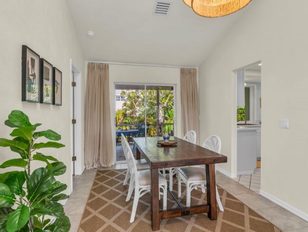 Relaxing Marco Island Vacation Rental with Hot Tub & BBQ