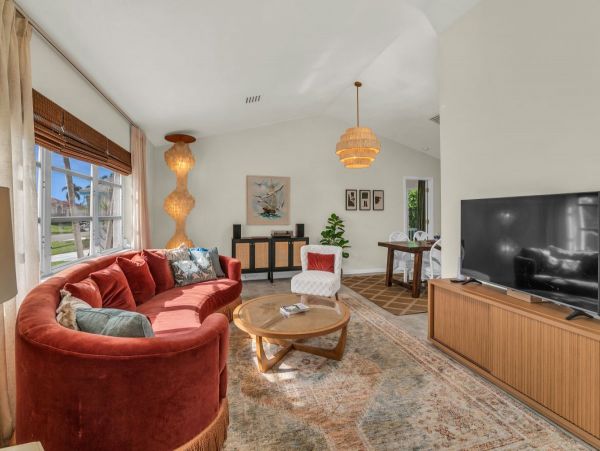 Relaxing Marco Island Vacation Rental with Hot Tub & BBQ