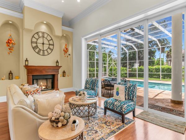Three Bedroom Luxury Getaway in Marco Island