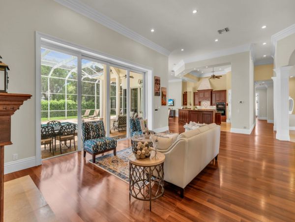 Three Bedroom Luxury Getaway in Marco Island
