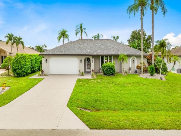 Three Bedroom Perfecto Getaway in Bonita Springs