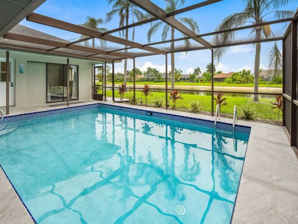 Three Bedroom Perfecto Getaway in Bonita Springs