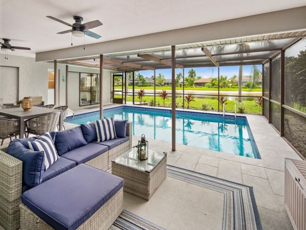 Three Bedroom Perfecto Getaway in Bonita Springs