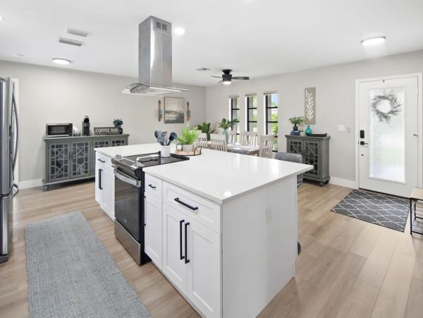 Three Bedroom Perfecto Getaway in Bonita Springs