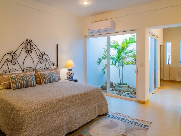 Los Cabos Three Bedroom Modern & Beautiful Vacation Home