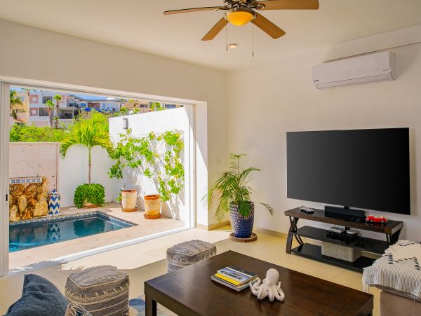 Los Cabos Three Bedroom Modern & Beautiful Vacation Home