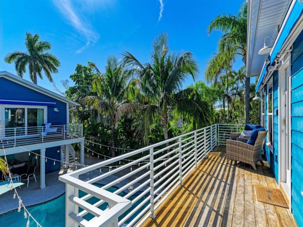 Anna Maria Five Bedroom Rental Two Blocks to the Beach
