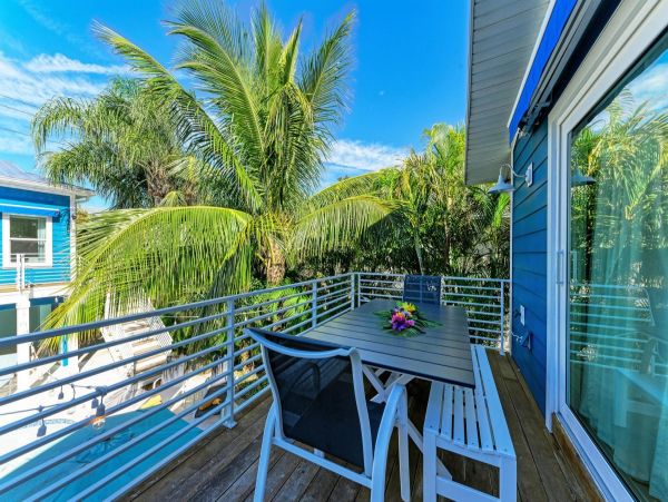 Anna Maria Five Bedroom Rental Two Blocks to the Beach