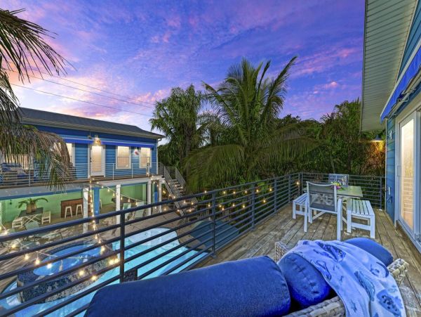 Anna Maria Five Bedroom Rental Two Blocks to the Beach