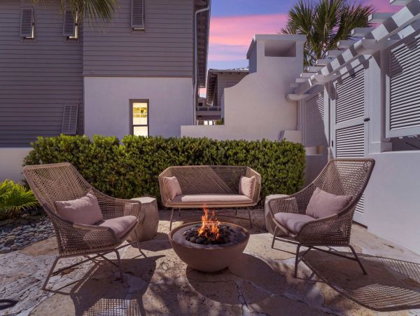 Exquisite Vacation Rental with 4 Bedrooms