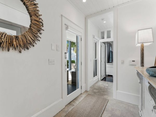 Exquisite Vacation Rental with 4 Bedrooms