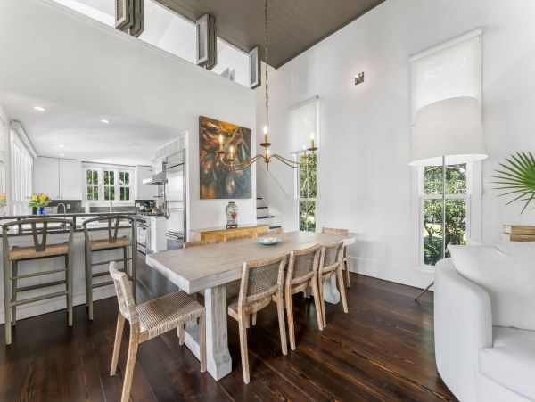 Exquisite Vacation Rental with 4 Bedrooms