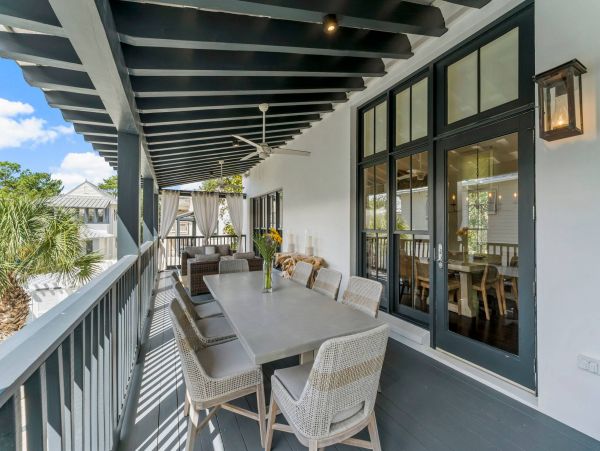 Exquisite Vacation Rental with 4 Bedrooms