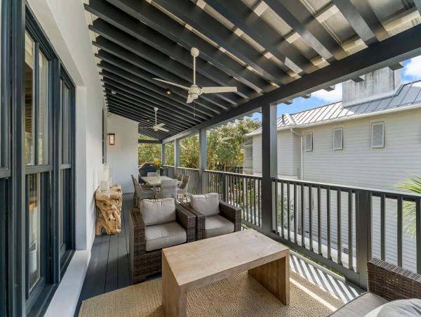 Exquisite Vacation Rental with 4 Bedrooms