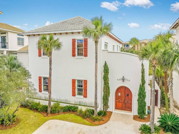 Luxury Vacation Rental Just Steps from the Beach