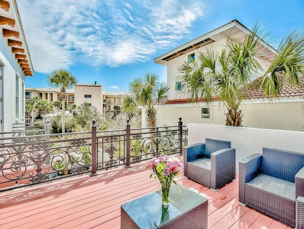 Luxury Vacation Rental Just Steps from the Beach