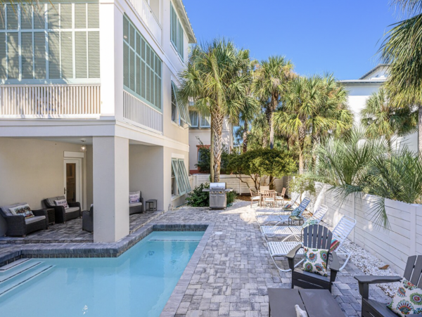 Steps to Beach Luxury Vacation Pool Villa