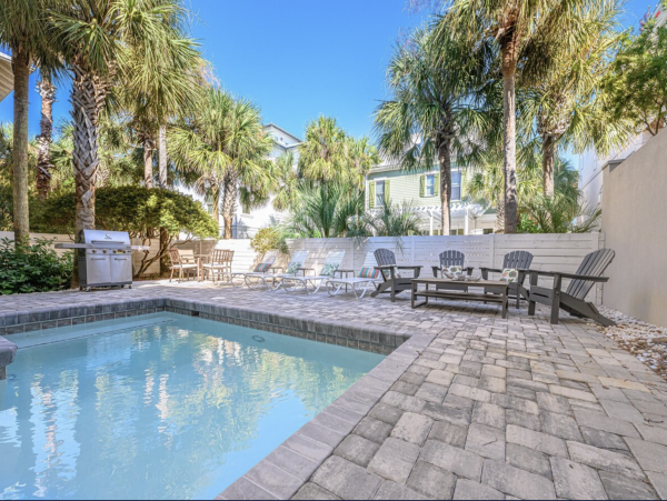 Steps to Beach Luxury Vacation Pool Villa