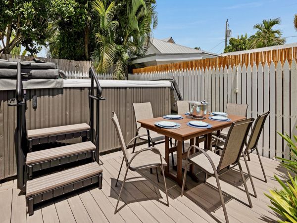 Key West Luxury Vacation Rental: Ultimate Group Getaway