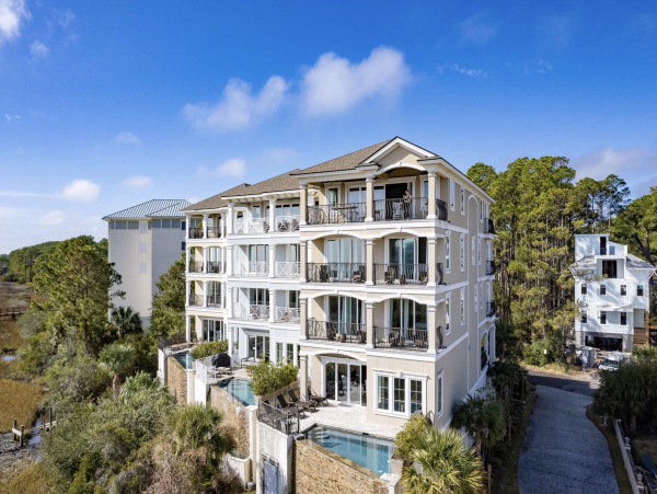Hilton Head Luxury Family Home with Infinity Pool Steps to Beach Sleeps 24