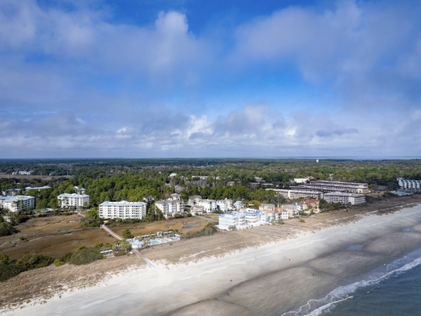 Hilton Head Luxury Family Home with Infinity Pool Steps to Beach Sleeps 24