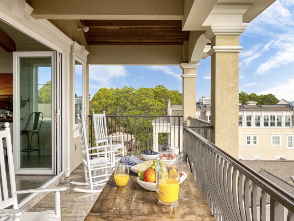 Hilton Head Luxury Family Home with Infinity Pool Steps to Beach Sleeps 24