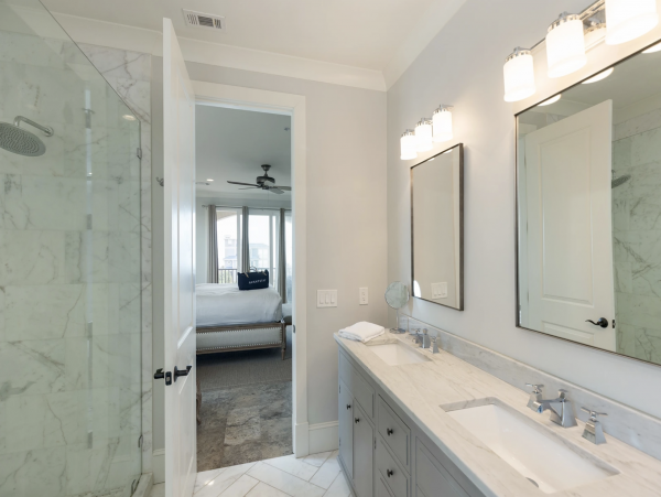 Hilton Head Luxury Family Home with Infinity Pool Steps to Beach Sleeps 24