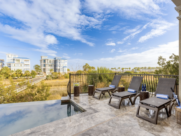 Hilton Head Luxury Family Home with Infinity Pool Steps to Beach Sleeps 24