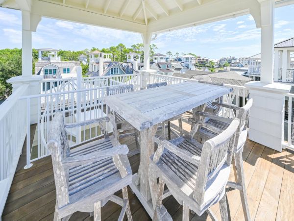 Santa Rosa Beach Villa: Heated Pool & Private Beach Access