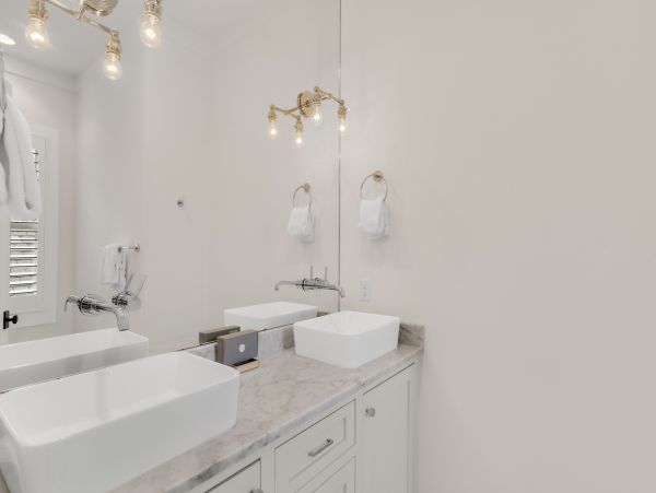 Santa Rosa Beach Villa: Heated Pool & Private Beach Access