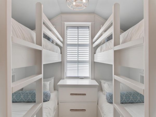 Gorgeous Six Bedroom Vacation Rental Home in WaterSound