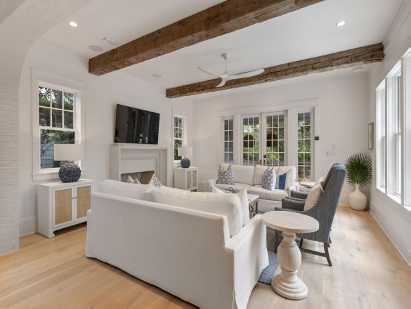 Gorgeous Six Bedroom Vacation Rental Home in WaterSound